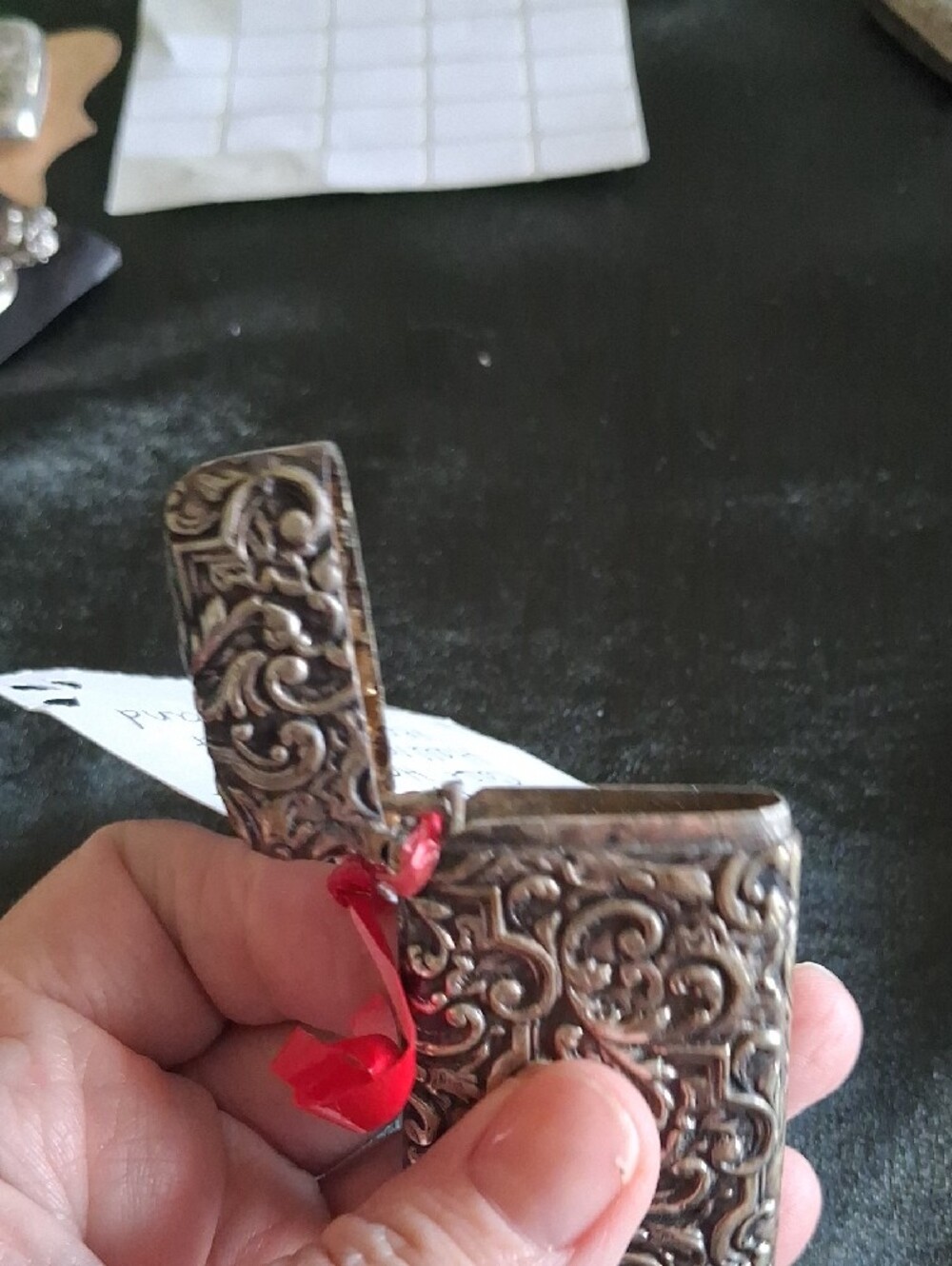 Victorian Ornate Silverplate Embossed Vesta Case - Picture 7 of 8